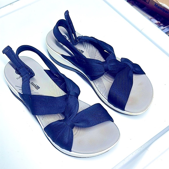 »-Clarks-»Cloudstepper Adjust Strappy Cloth Sandal Platform OpenToe Soft… - Picture 2 of 16